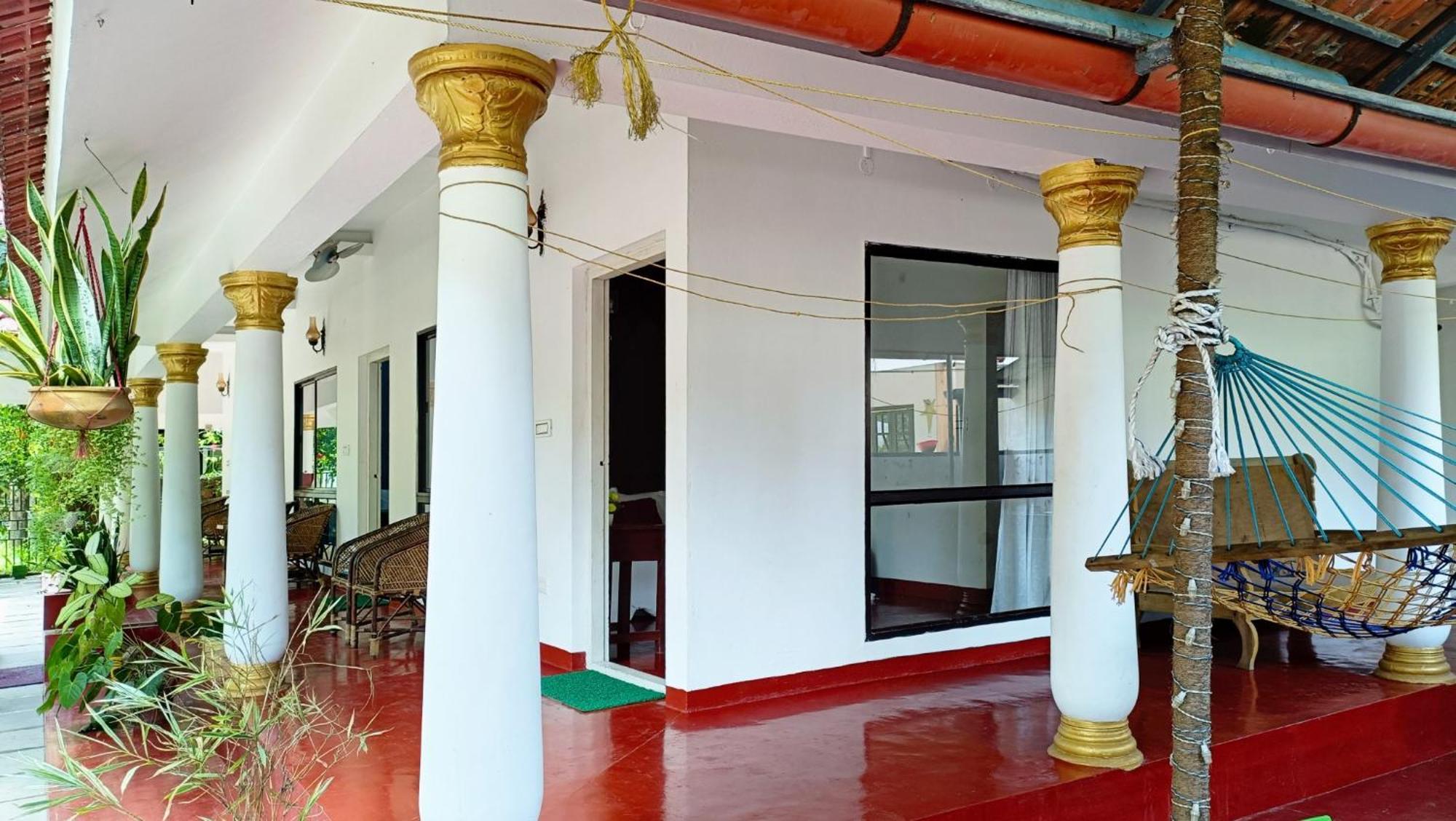 Marari Beach Cleetus Homestay Mararikulam Bagian luar foto
