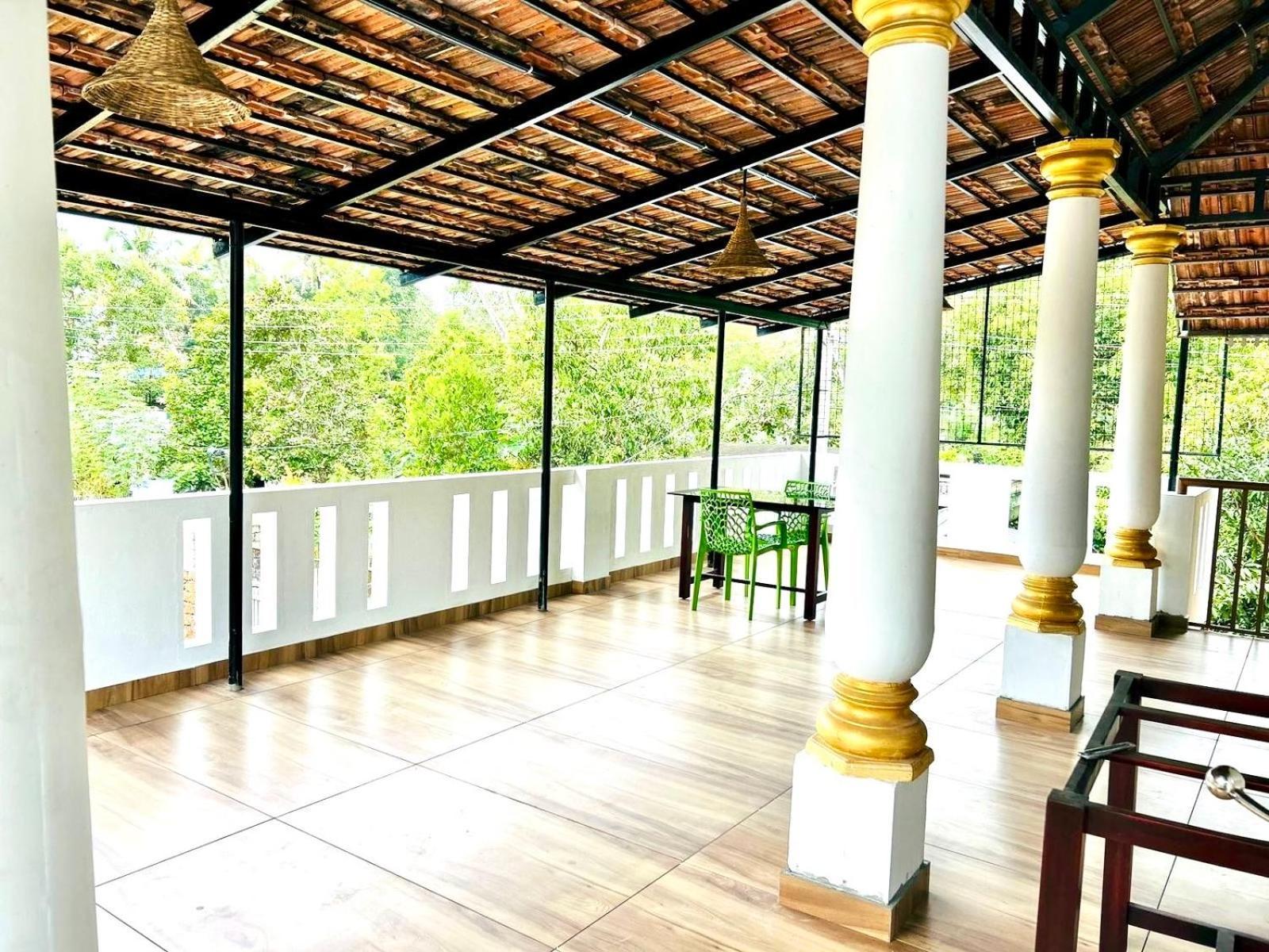 Marari Beach Cleetus Homestay Mararikulam Bagian luar foto