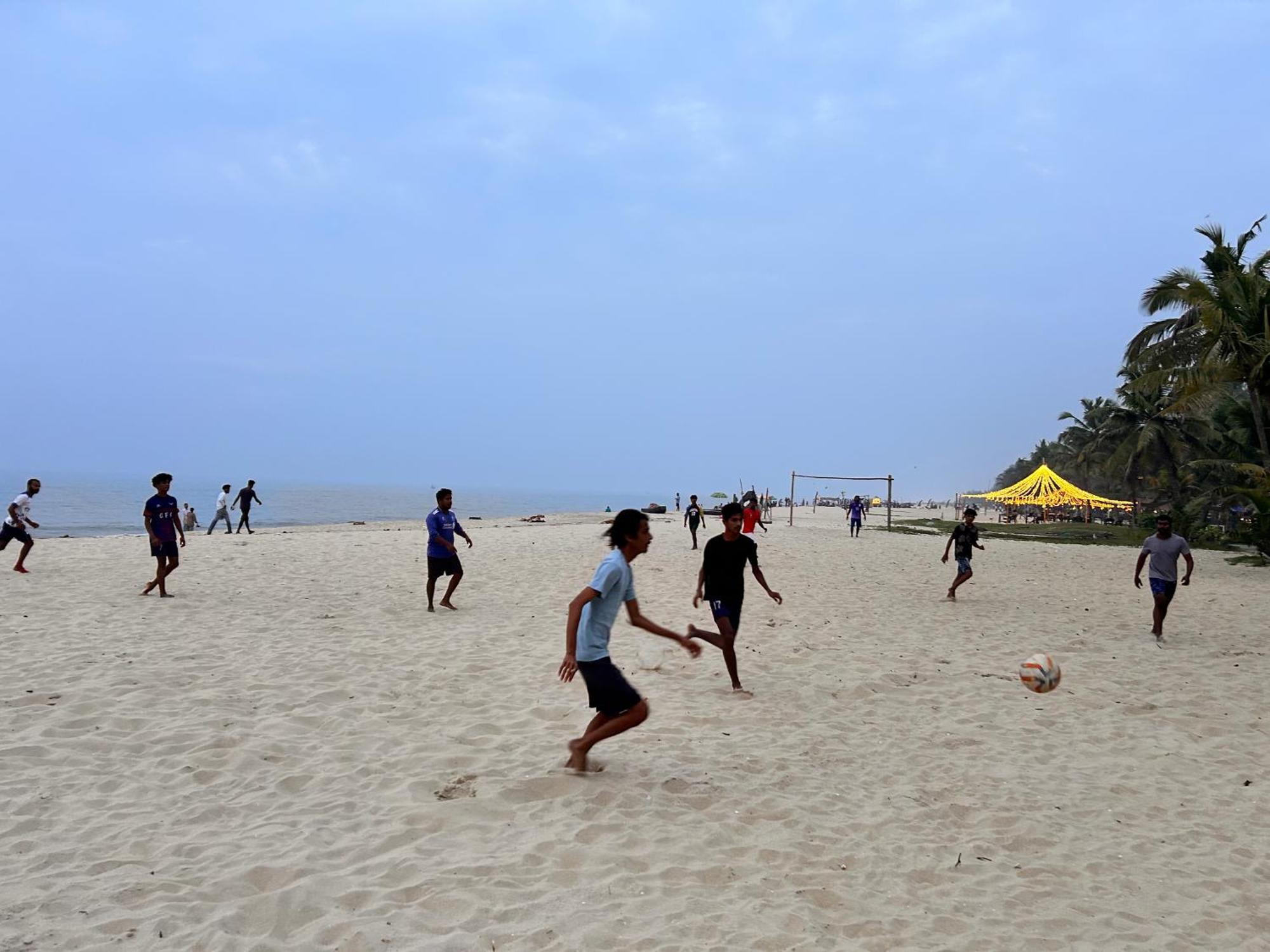 Marari Beach Cleetus Homestay Mararikulam Bagian luar foto
