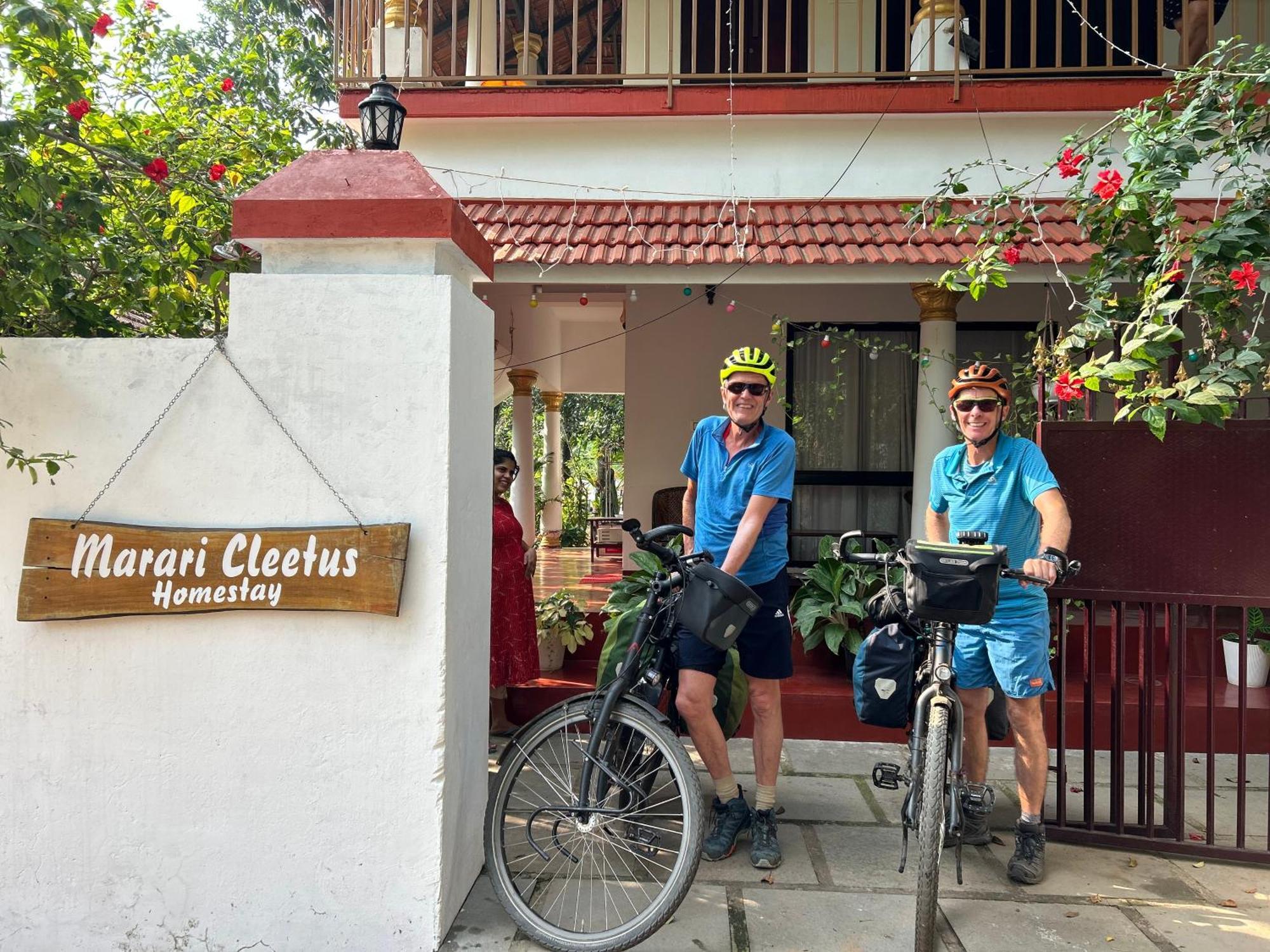 Marari Beach Cleetus Homestay Mararikulam Bagian luar foto